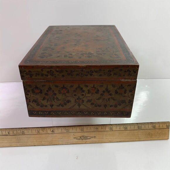 Vintage French Brass Jewelry/Storage Box Lined With Velvet- Beautiful Details! - Picture 3 of 9